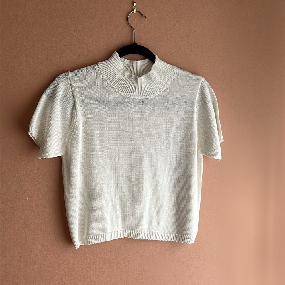 FIA Italia Hand Loomed White Mock Turtleneck Sweater